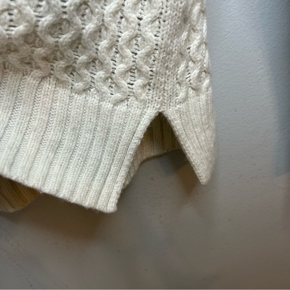 J Crew Pullover Knit Sweater Wool Blend Turtleneck Fisherman White Sz M Thick - Picture 6 of 10